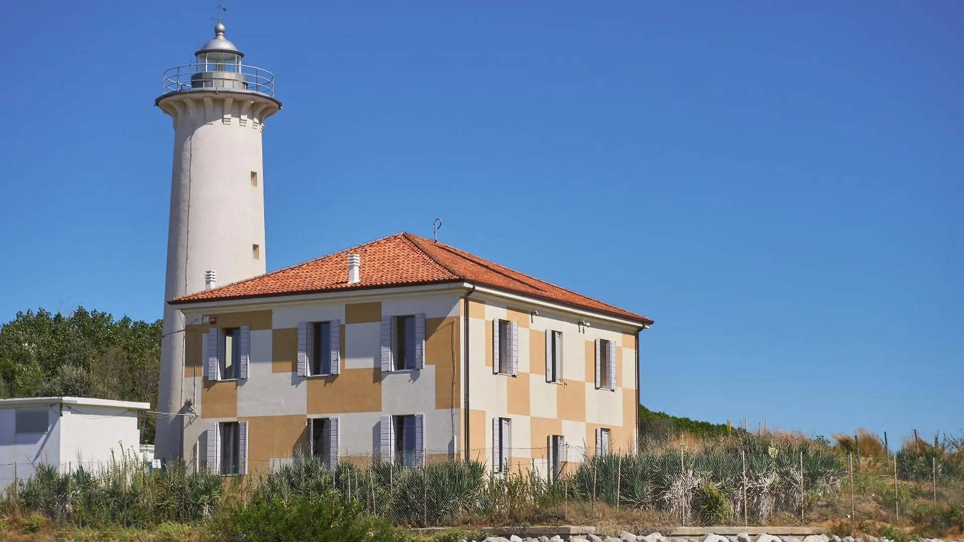 Cozy Charm Near The Beach - Beahost Bibione Apartment
